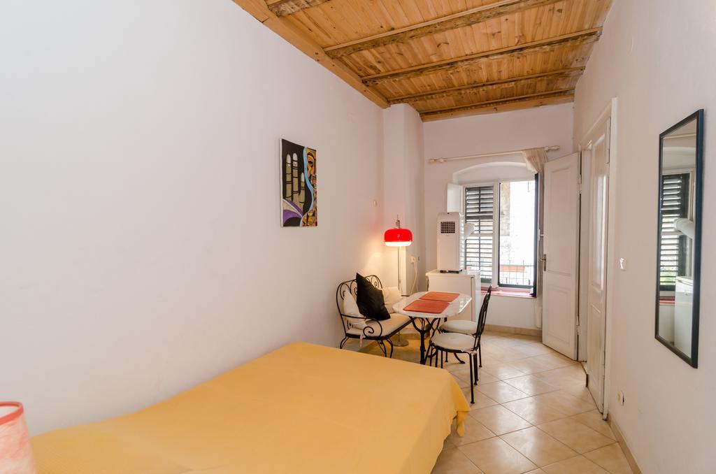 Apartment & Room Dubrovnik Sweet Home Ruang foto
